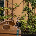 Logis Saint-martin Hotel 3*